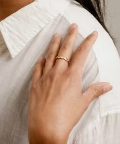 Cadine Jewellery Ivy Ring - 14kt Solid Gold