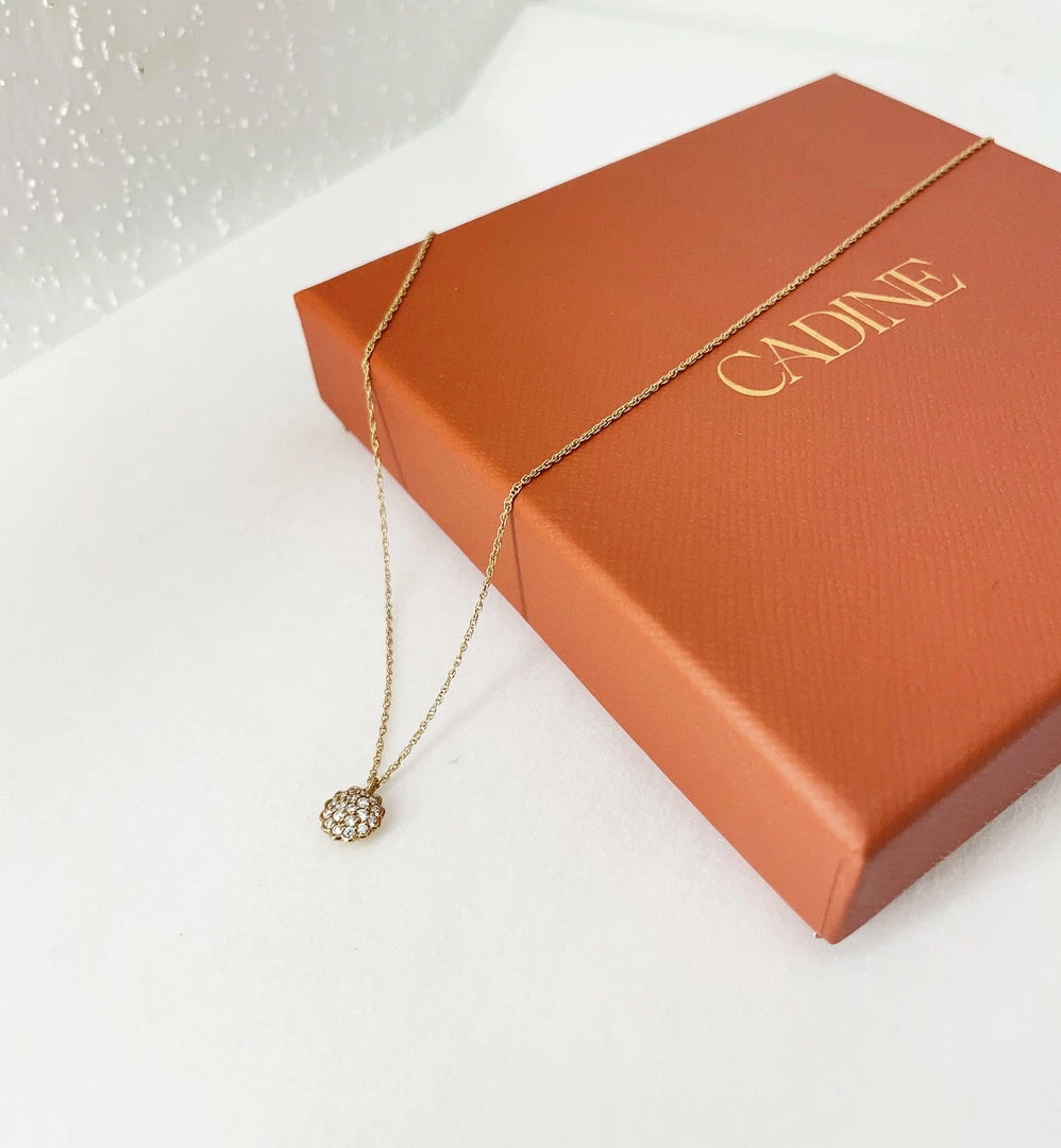 Cadine Jewellery Aster Necklace - 18kt Solid Gold 4 Cadine Jewellery Aster Necklace - 18kt Solid Gold