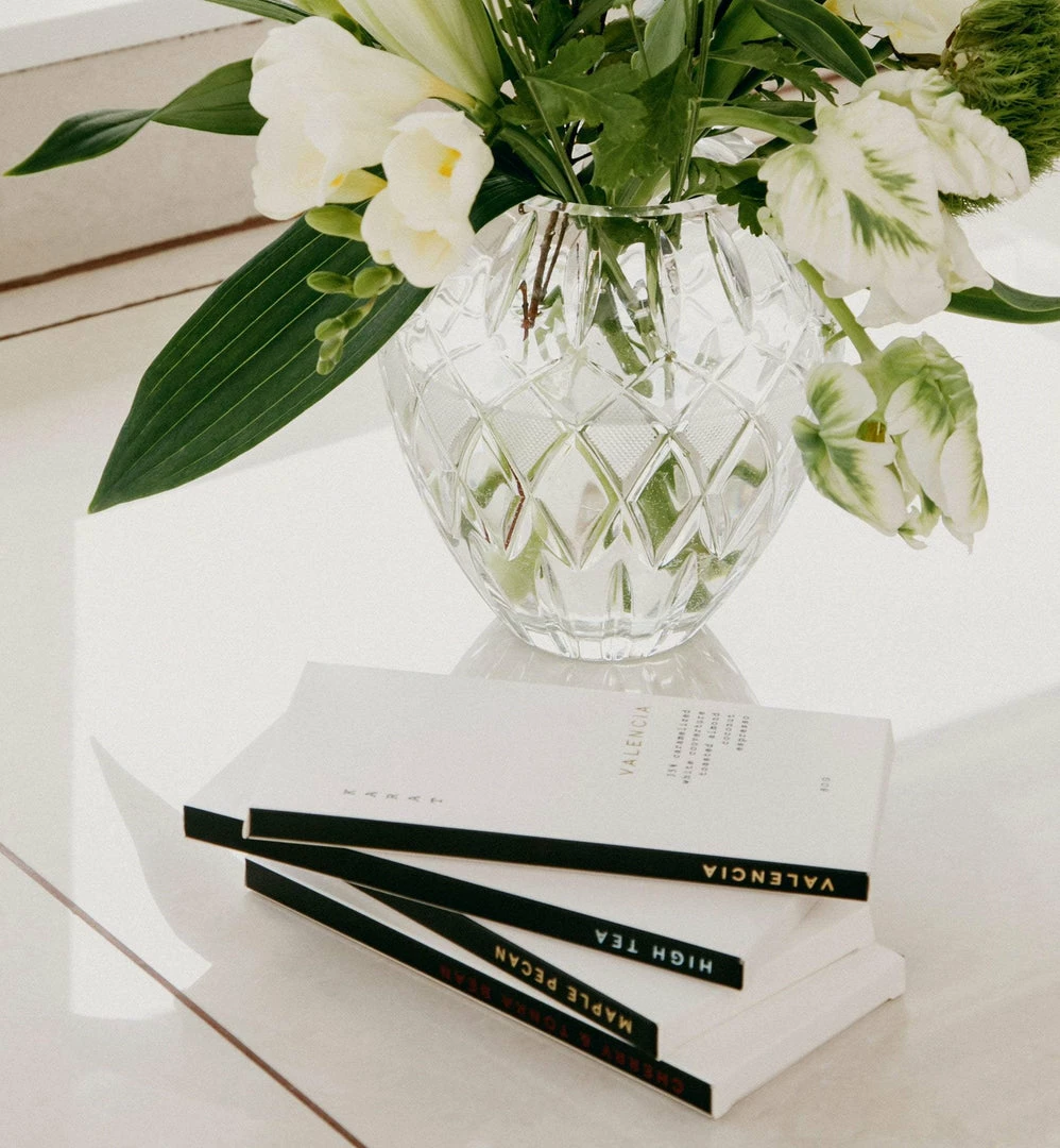 Karat Maple Pecan + Brown Butter Chocolate Bar EAT 2 Karat Maple Pecan + Brown Butter Chocolate Bar EAT