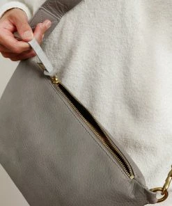 Cadine Bags The Compact Bag - Fossil Leather