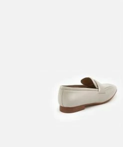 Flattered Vivienne Flats - Creme Leather Footwear