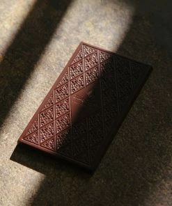 Dick Taylor Hazelnut Milk Chocolate Bar 7 Dick Taylor Hazelnut Milk Chocolate Bar