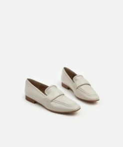 Flattered Vivienne Flats - Creme Leather Footwear
